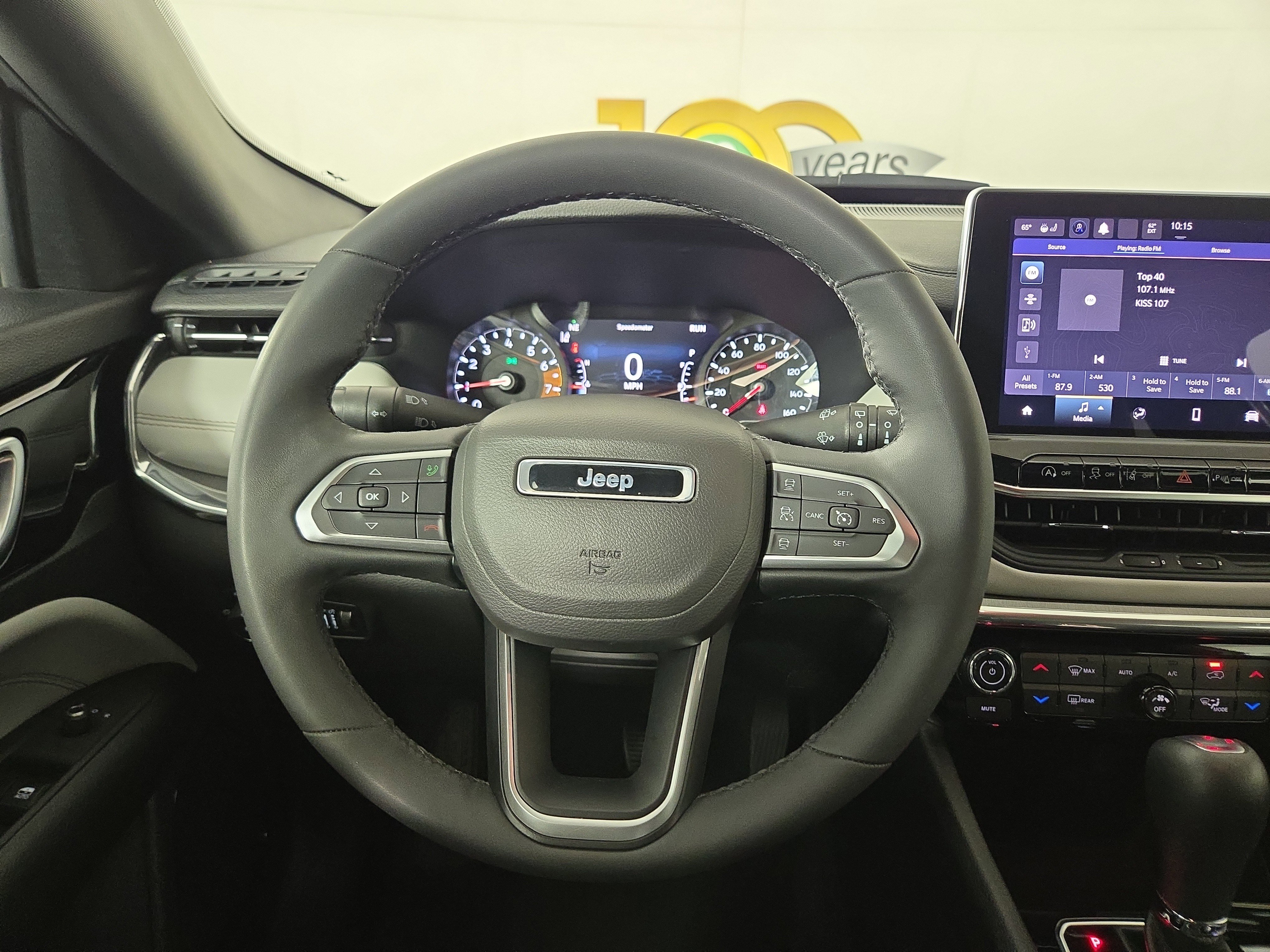 Used 2023 Jeep Compass Limited image 14
