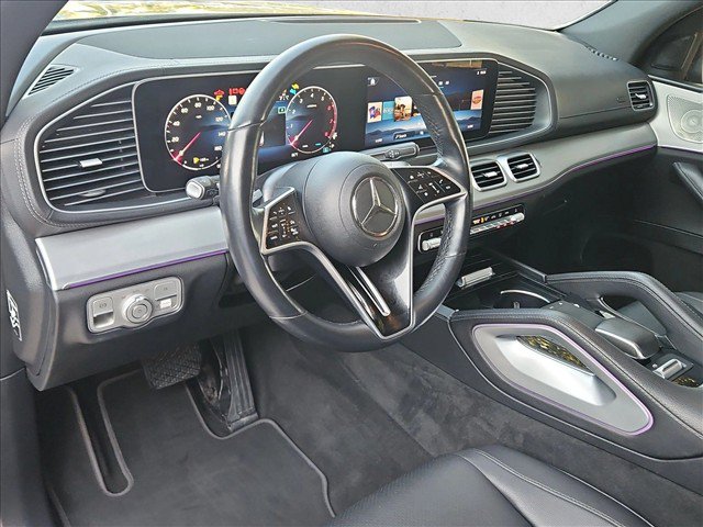 Used 2024 Mercedes-Benz GLS 450 4MATIC image 10