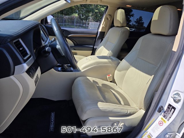 Used 2017 Toyota Highlander Limited FWD image 9