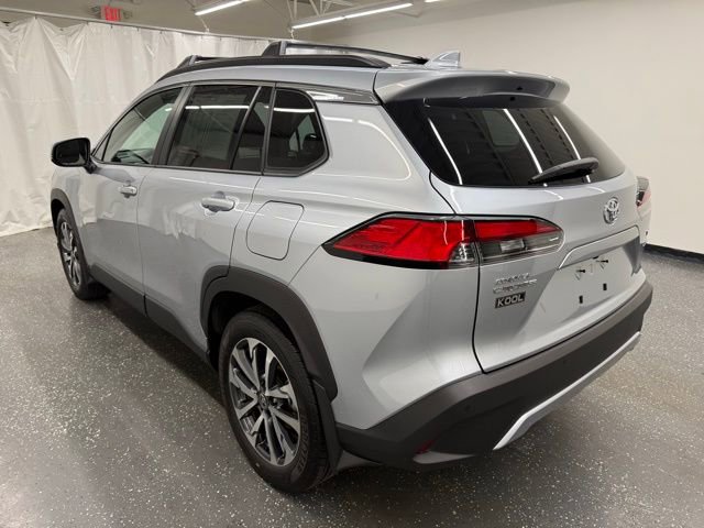 Certified 2023 Toyota Corolla Cross XLE w/ Convenience Package image 4