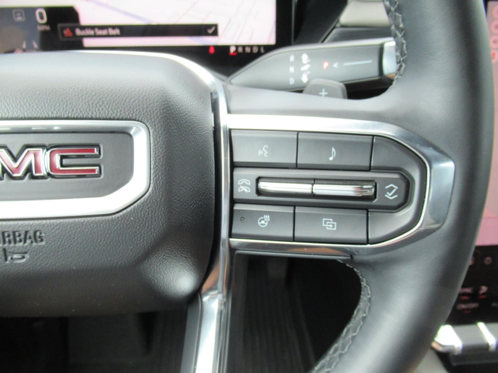Used 2024 GMC Acadia Elevation w/ Luxury Package FWD image 24