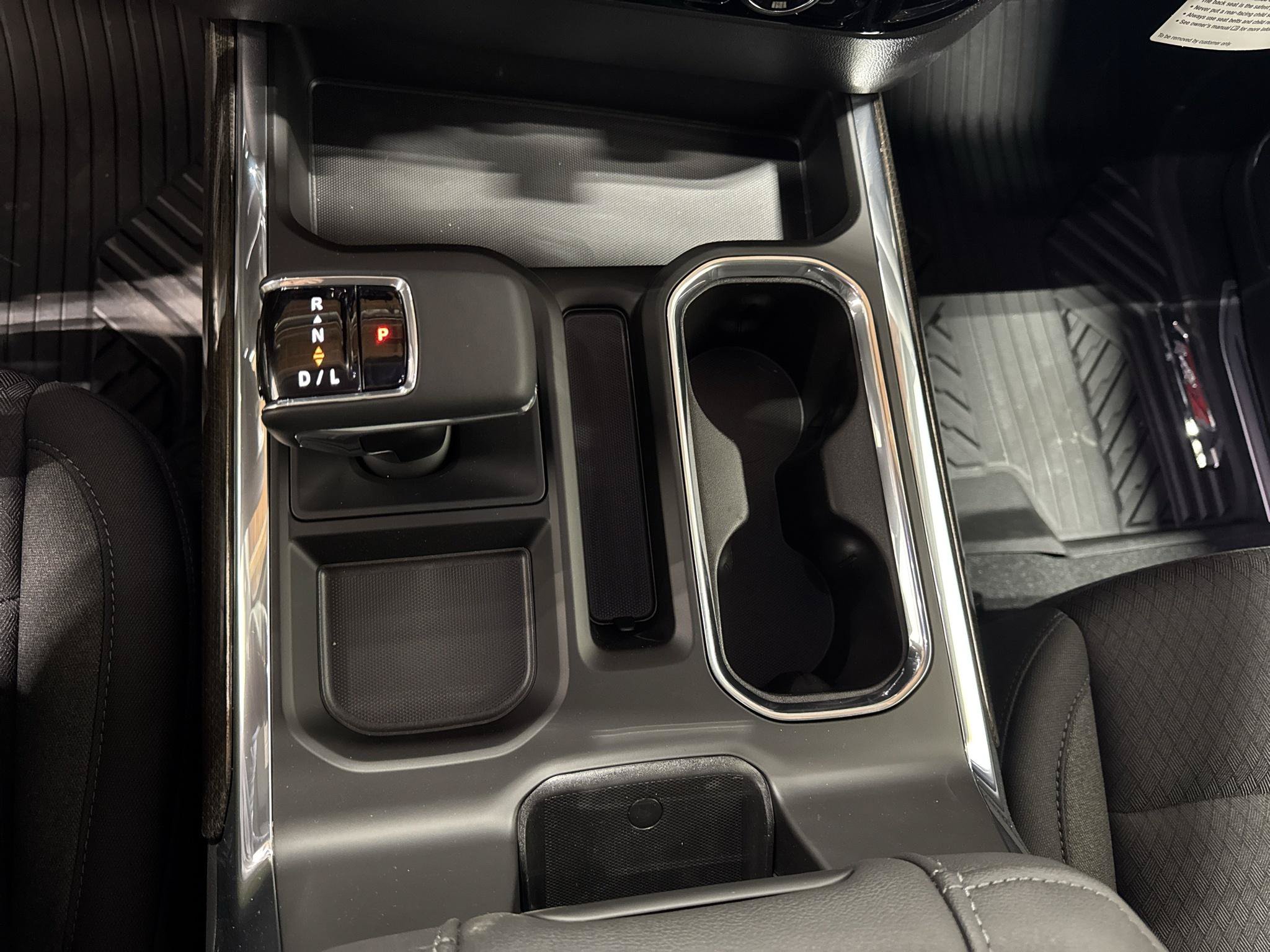 New 2026 Chevrolet Silverado 1500 LT w/ Z71 Off-Road Package AWD/4WD image 14