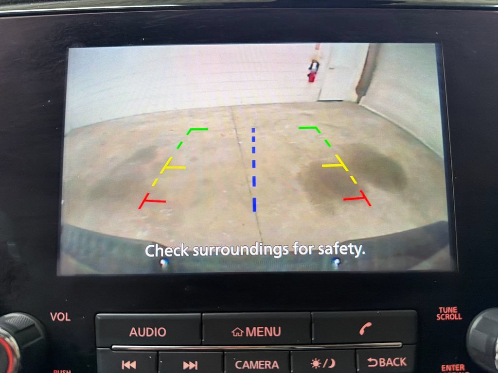 Used 2020 Nissan Titan SV w/ Accessory Utility Package RWD image 26