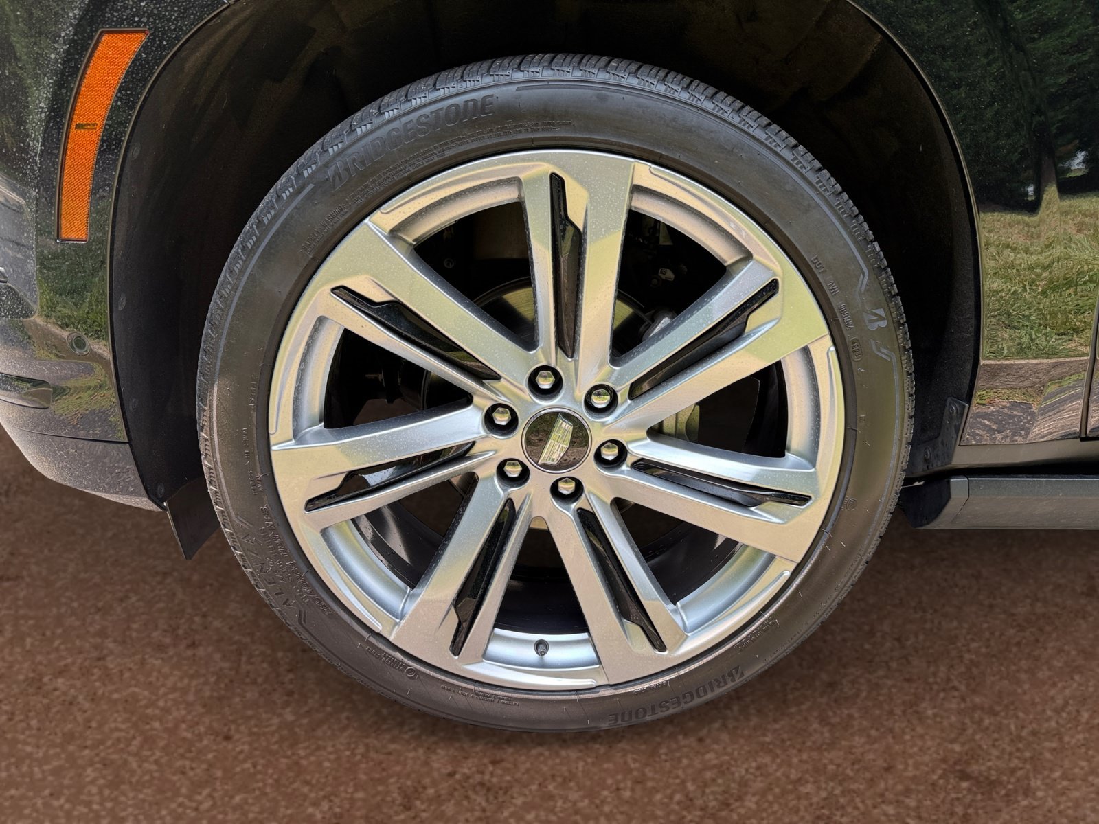 Used 2025 Cadillac Escalade Sport Platinum AWD/4WD image 9
