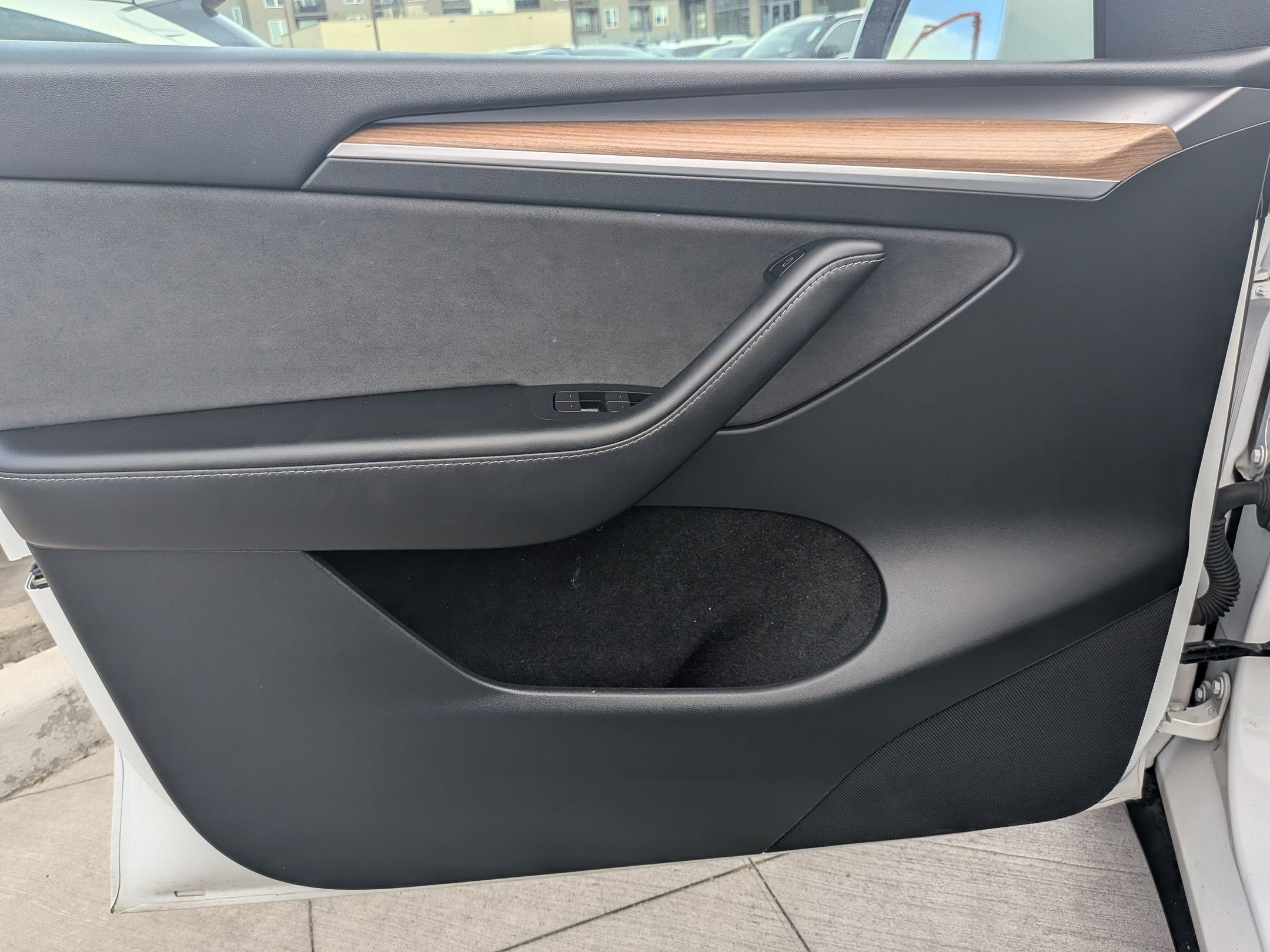 Used 2023 Tesla Model Y Long Range AWD/4WD image 13