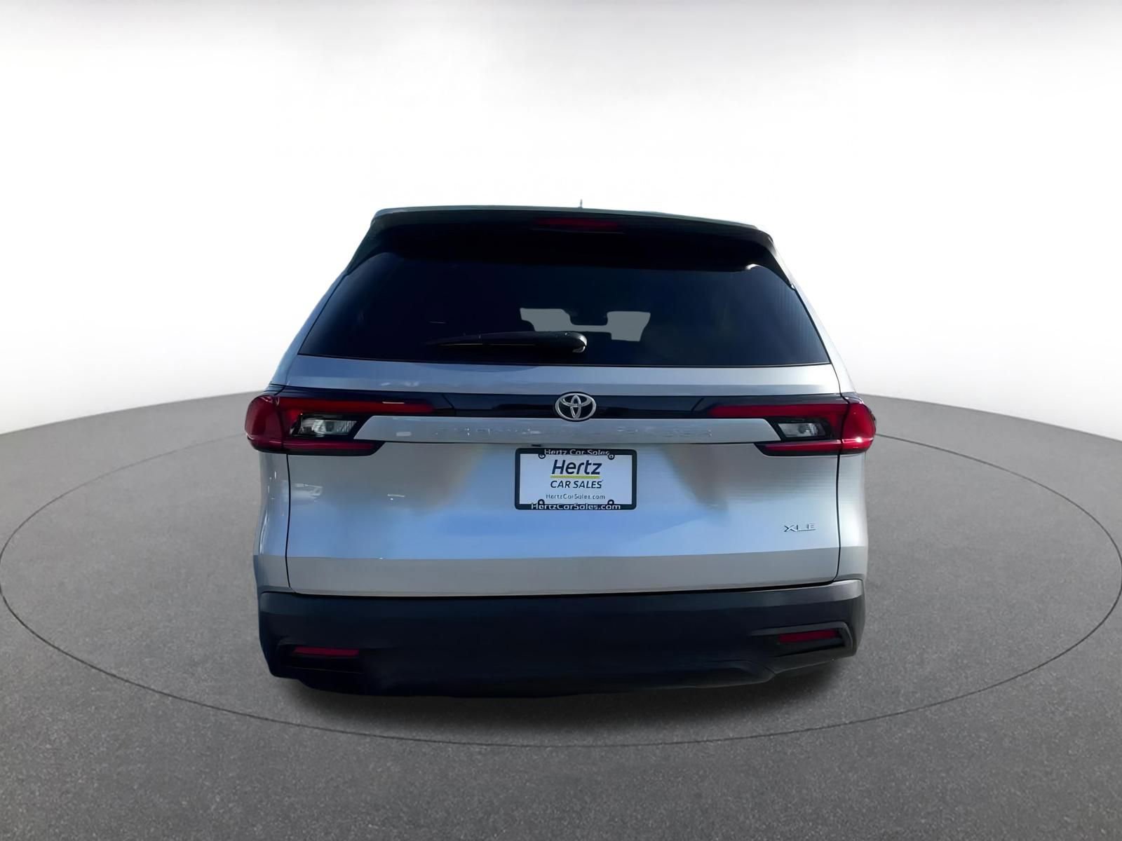 Used 2025 Toyota Grand Highlander FWD image 12