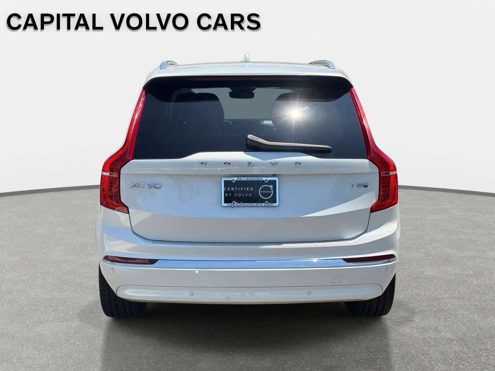 Used 2025 Volvo XC90 T8 Ultra w/ Protection Package Premier AWD/4WD image 6