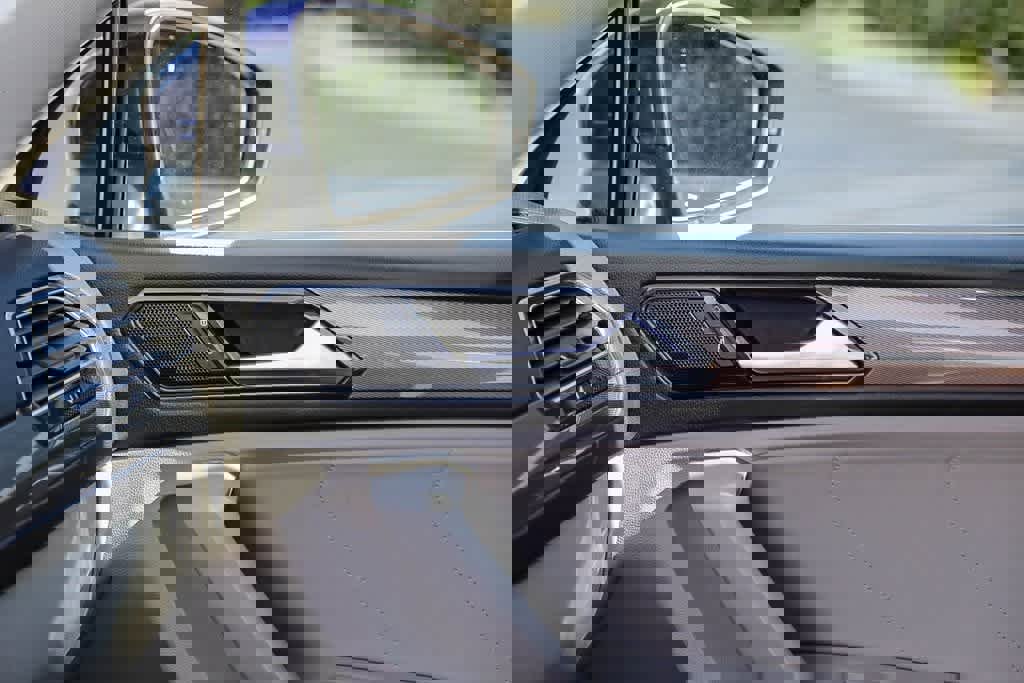 Used 2022 Volkswagen Tiguan SE image 20