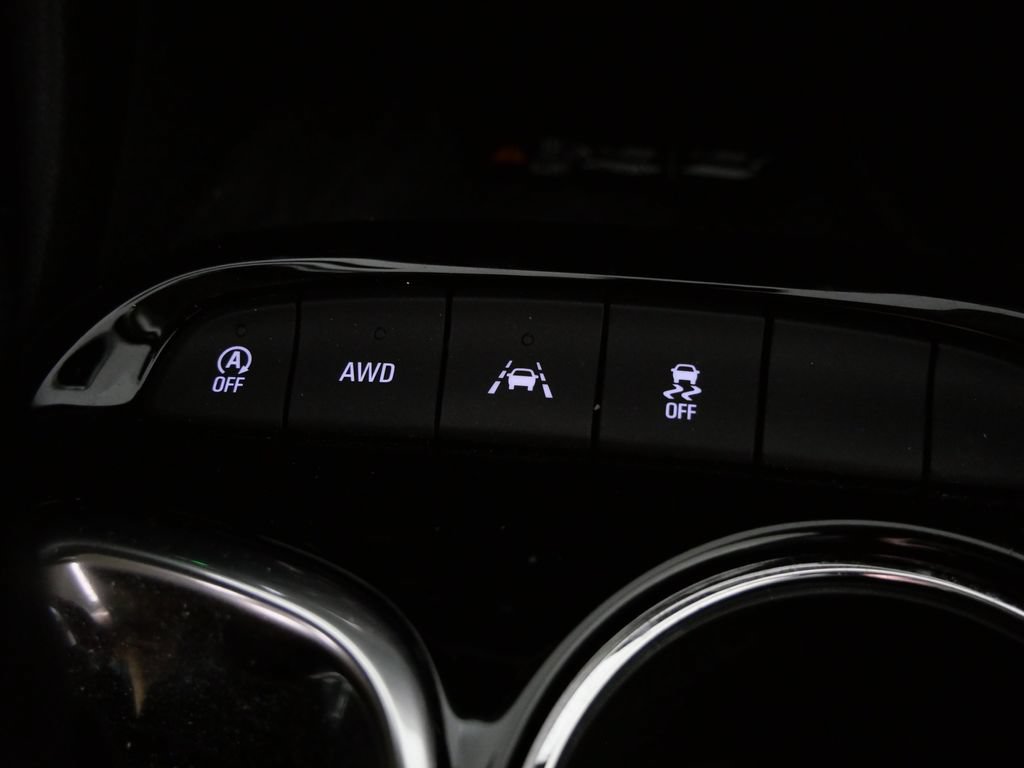 Used 2024 Buick Encore GX Avenir w/ Avenir Technology Package AWD/4WD image 28