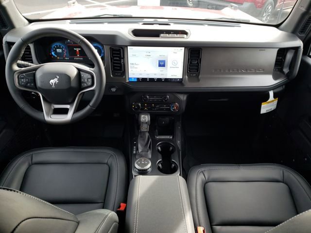 New 2025 Ford Bronco Big Bend w/ Black Appearance Package image 11