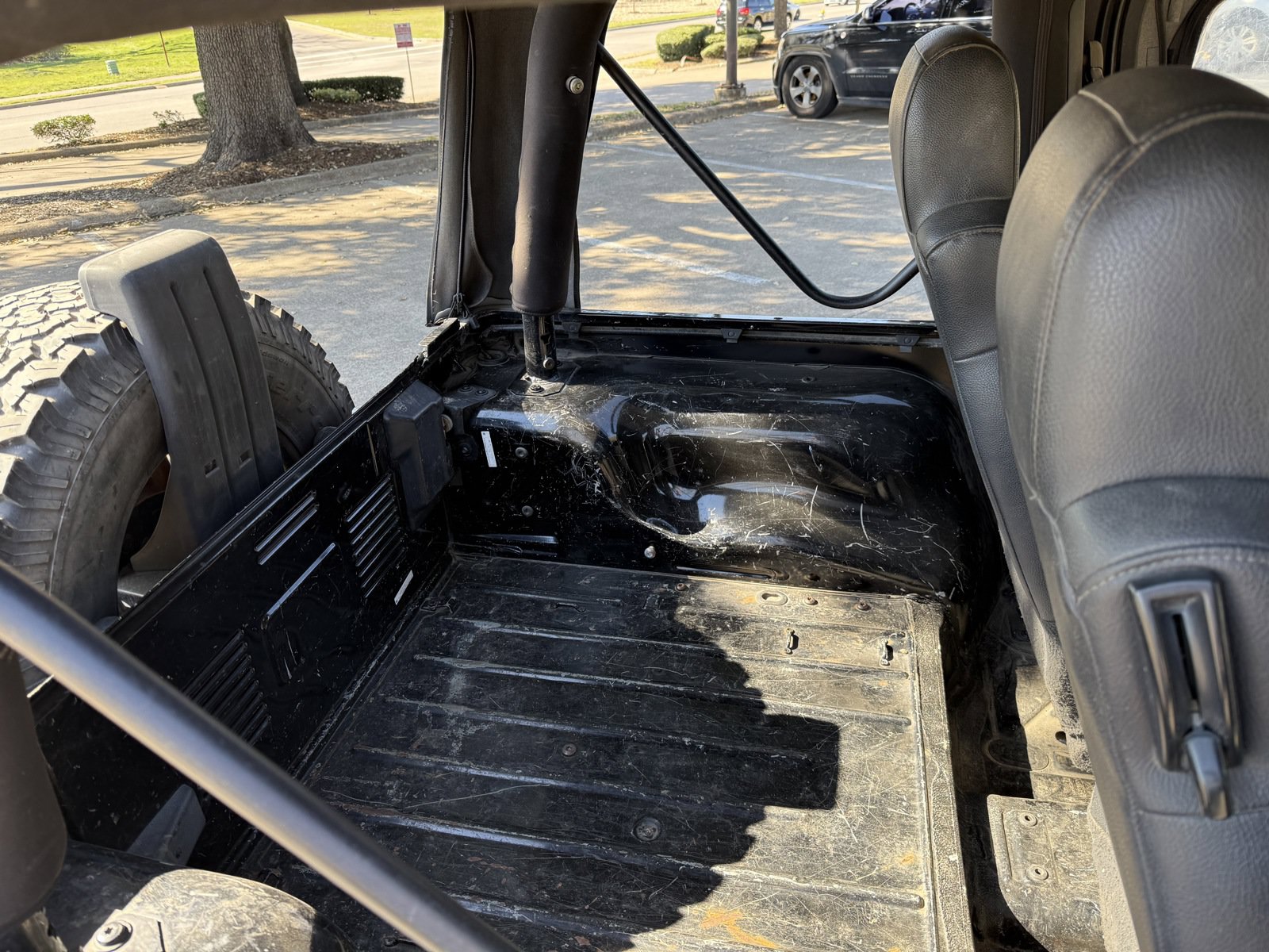 Used 2005 Jeep Wrangler SE AWD/4WD image 14