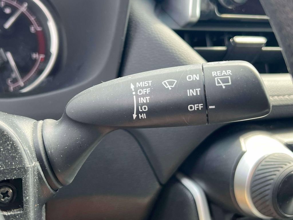 Used 2023 Toyota RAV4 LE AWD/4WD image 25