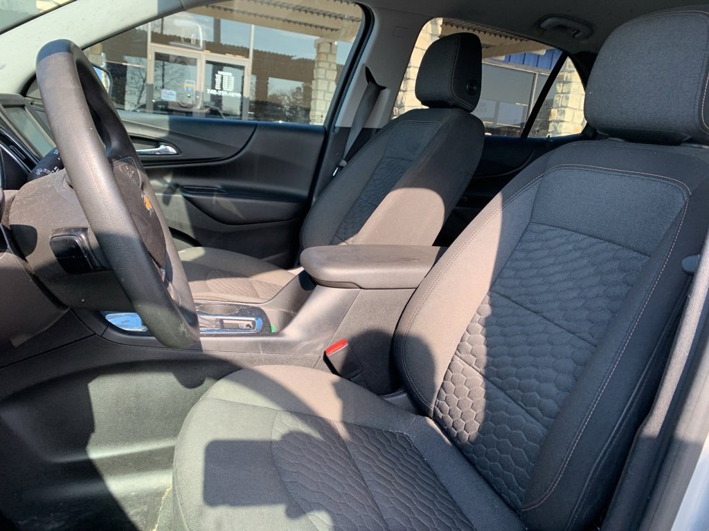 Used 2018 Chevrolet Equinox LT image 13