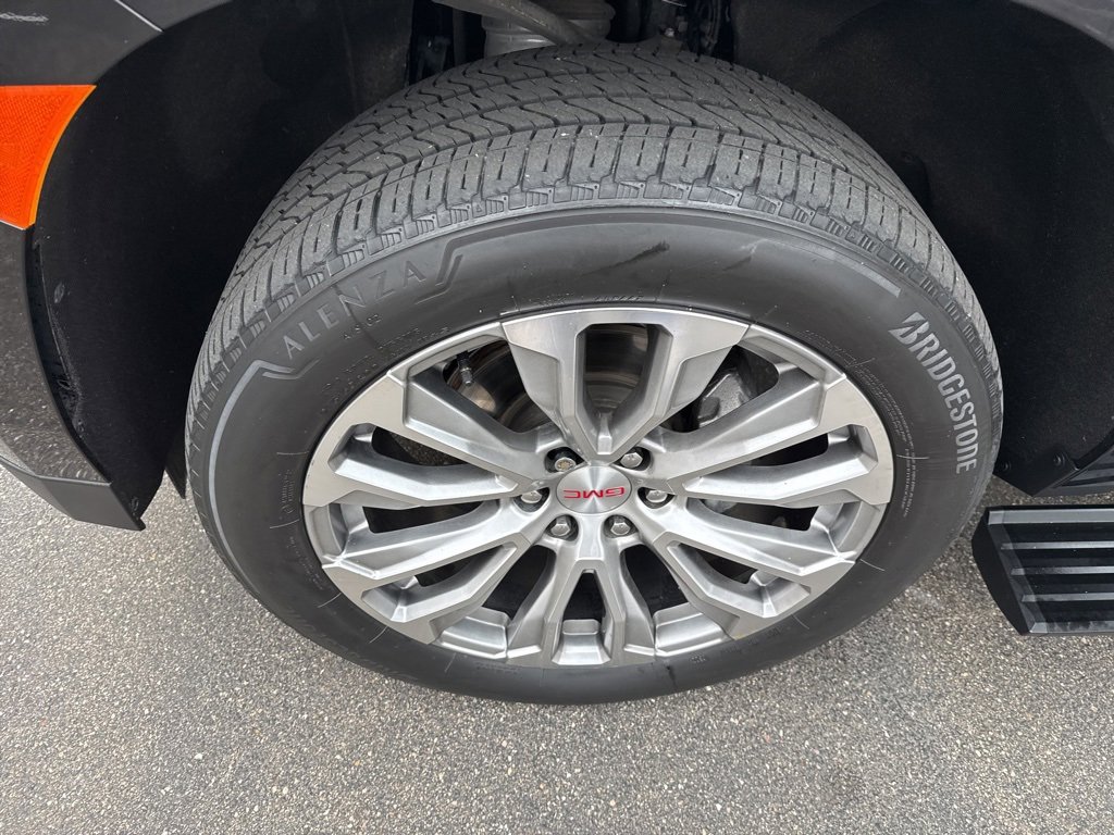 Certified 2022 GMC Yukon Denali w/ Denali Premium Package image 28