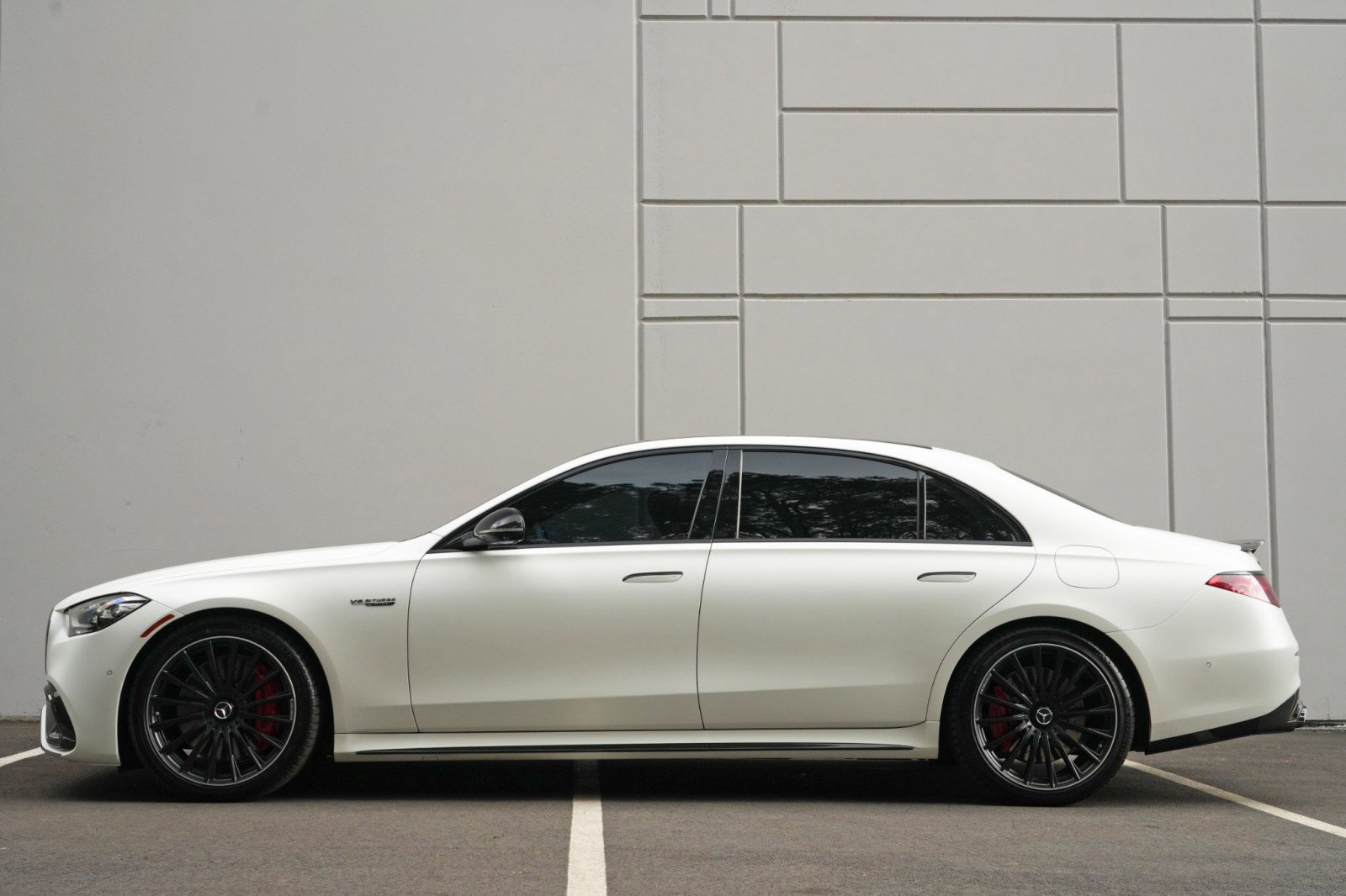 Used 2025 Mercedes-Benz S 63 AMG S image 9