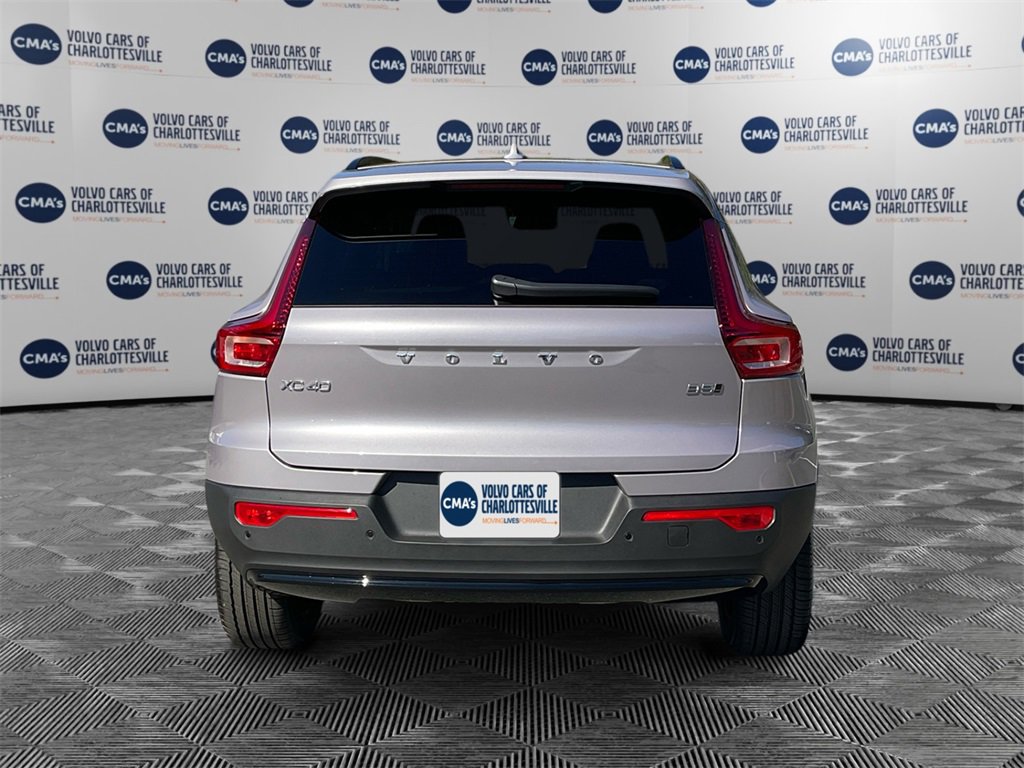 New 2026 Volvo XC40 B5 Plus w/ Protection Package Premier image 4