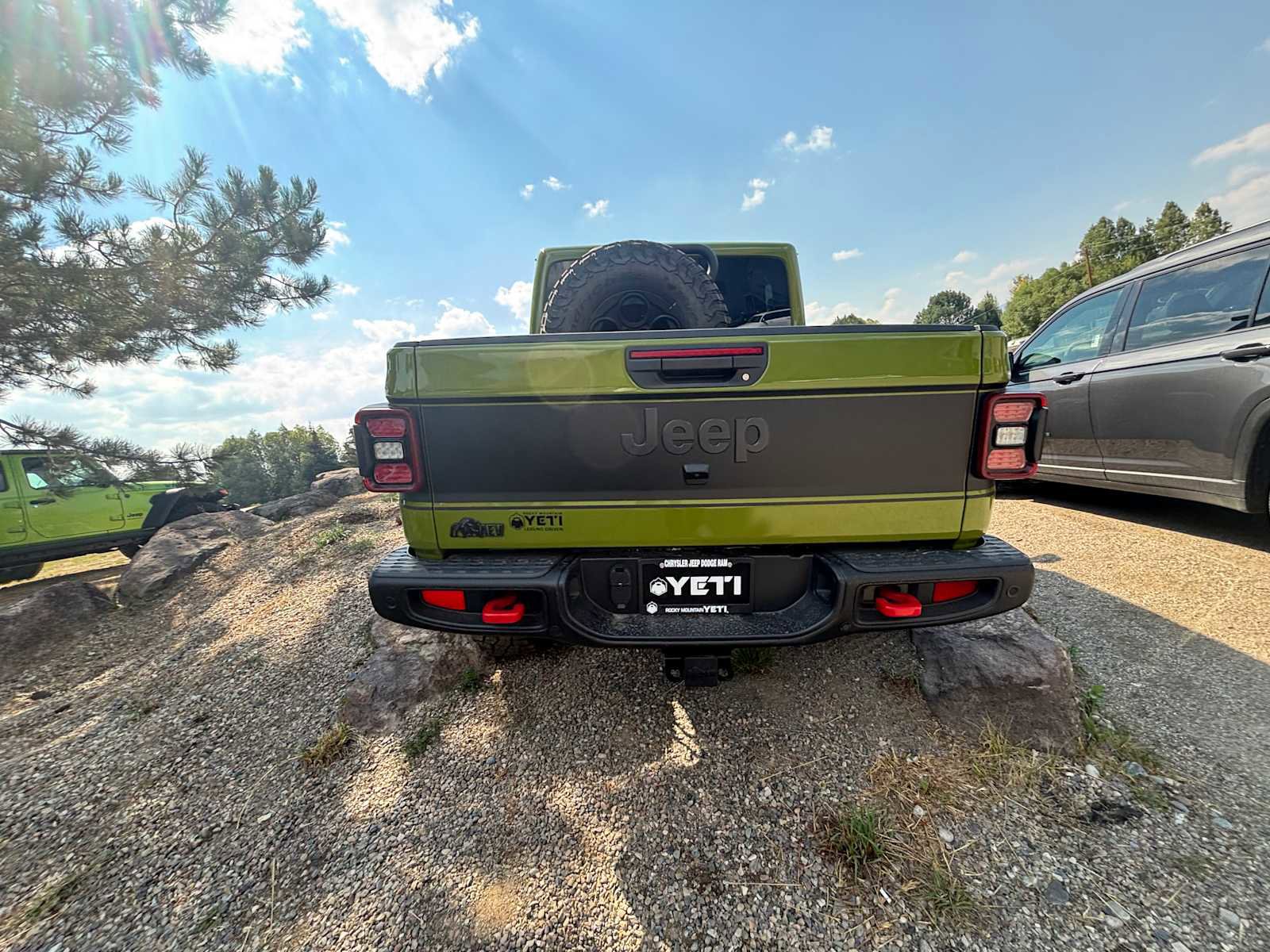 New 2025 Jeep Gladiator Rubicon image 6