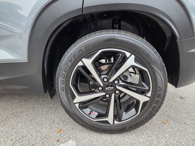 Used 2021 Chevrolet TrailBlazer RS w/ Convenience Package image 17