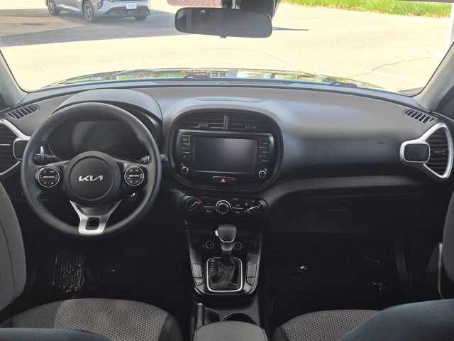 Used 2023 Kia Soul LX w/ Option Group 015 FWD image 16