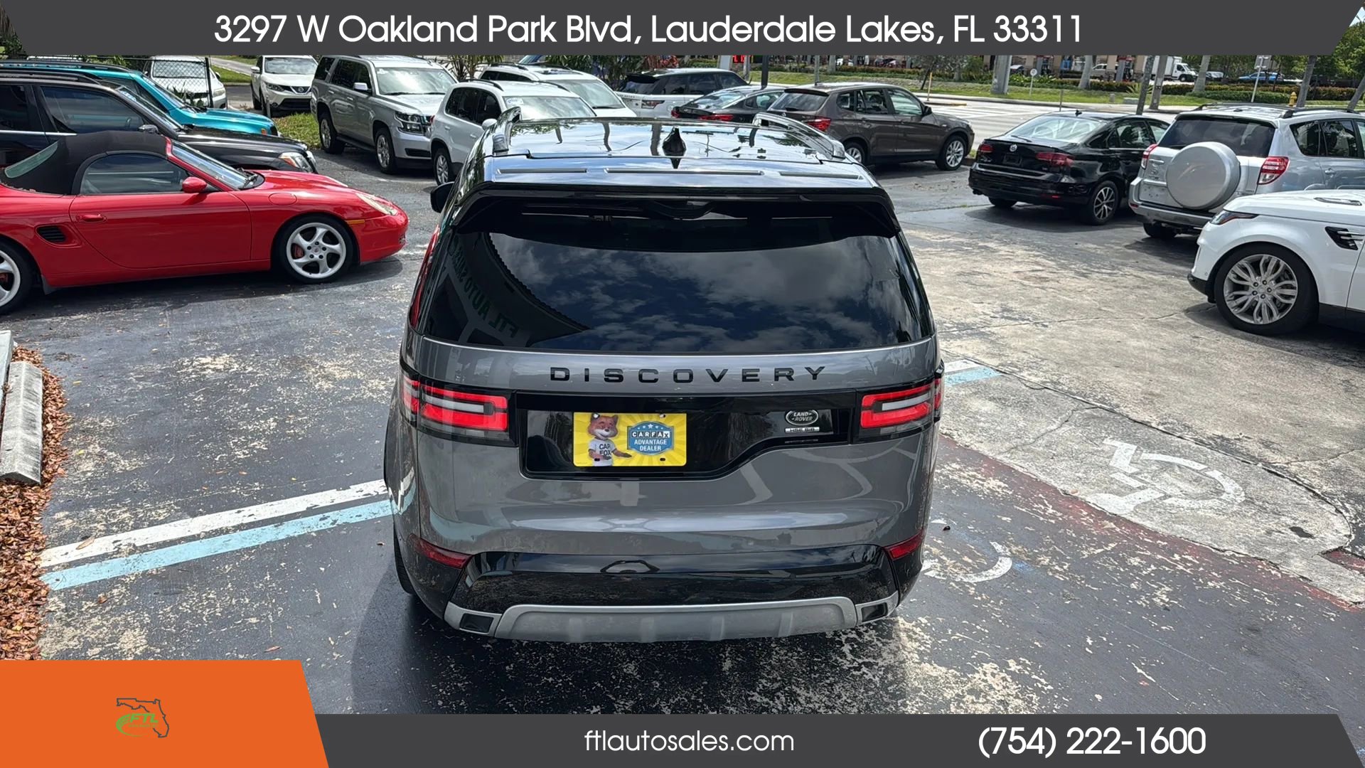 Used 2020 Land Rover Discovery HSE image 9