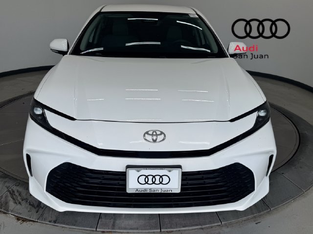 Used 2025 Toyota Camry LE FWD image 2