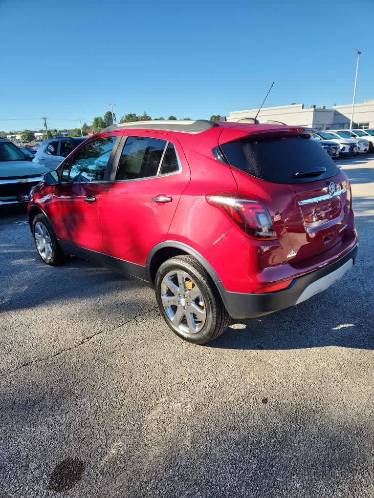 Used 2019 Buick Encore Essence w/ Experience Buick Package AWD/4WD image 15