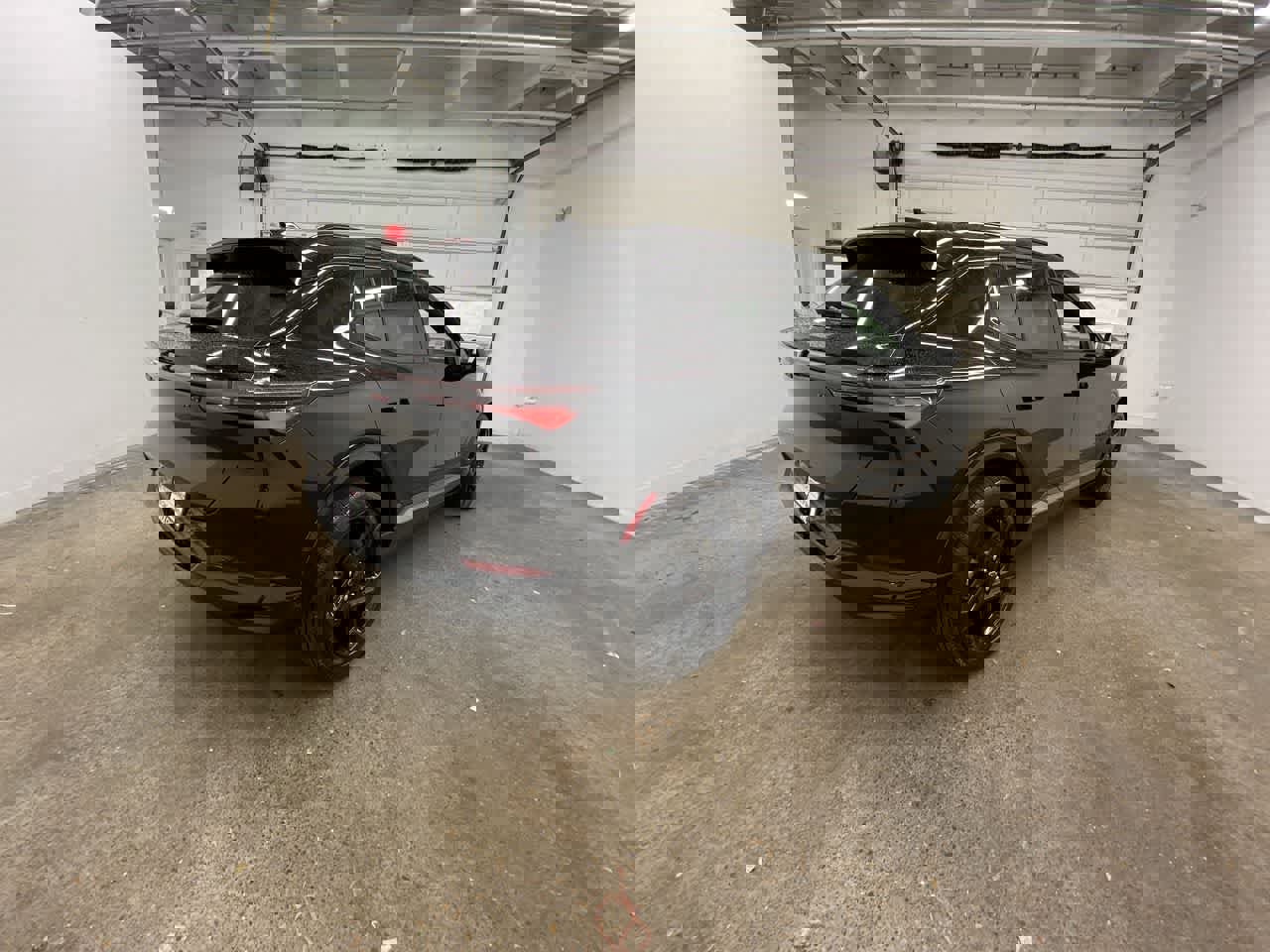 Used 2024 Chevrolet Equinox EV RS image 6