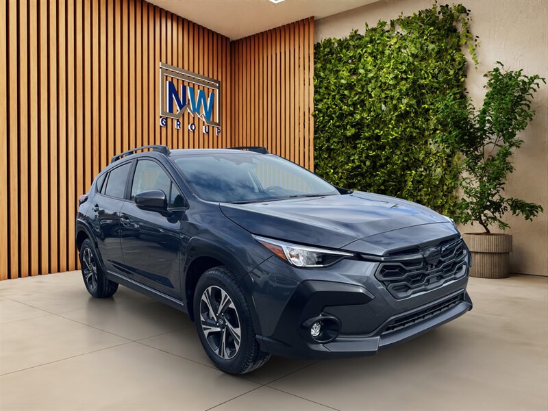 Used 2025 Subaru Crosstrek 2.0i Premium AWD/4WD image 1