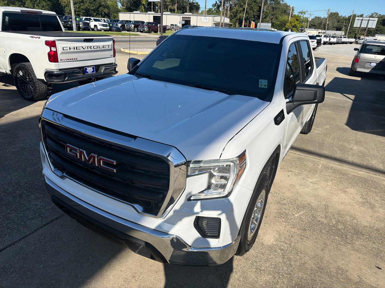 Used 2021 GMC Sierra 1500 2WD Crew Cab w/ Sierra Value Package image 13