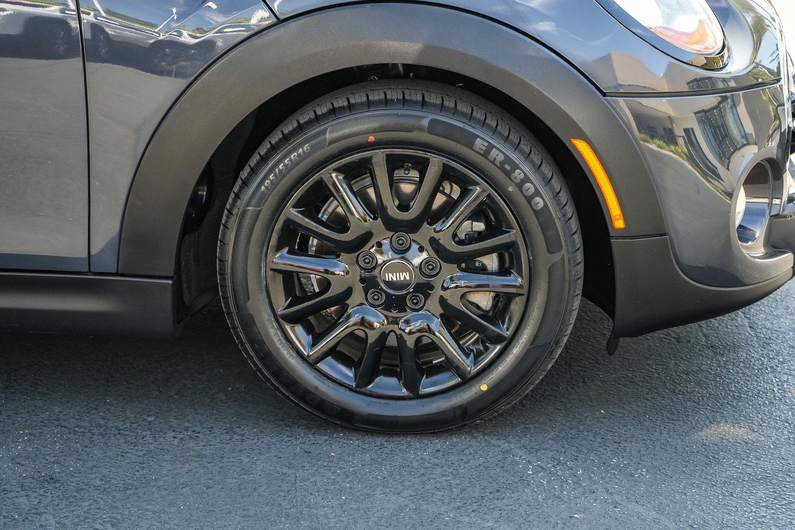 Used 2015 MINI Cooper S FWD image 9