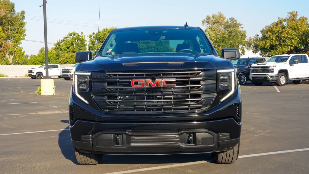 New 2025 GMC Sierra 1500 Pro w/ Graphite Edition image 4