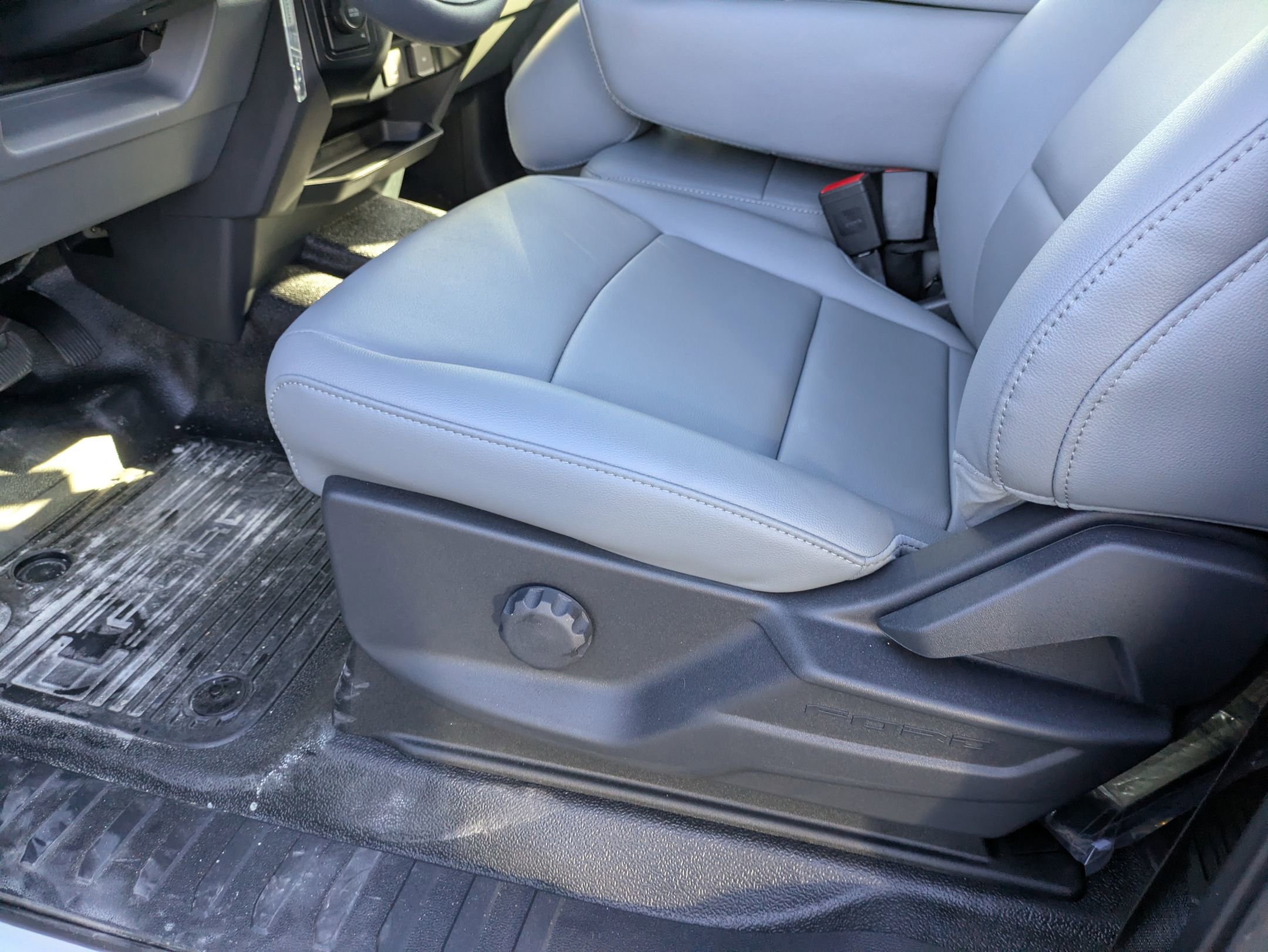 New 2026 Ford F550 4x4 Supercab Super Duty image 11