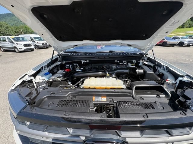 Used 2025 Ford Expedition Tremor AWD/4WD image 40