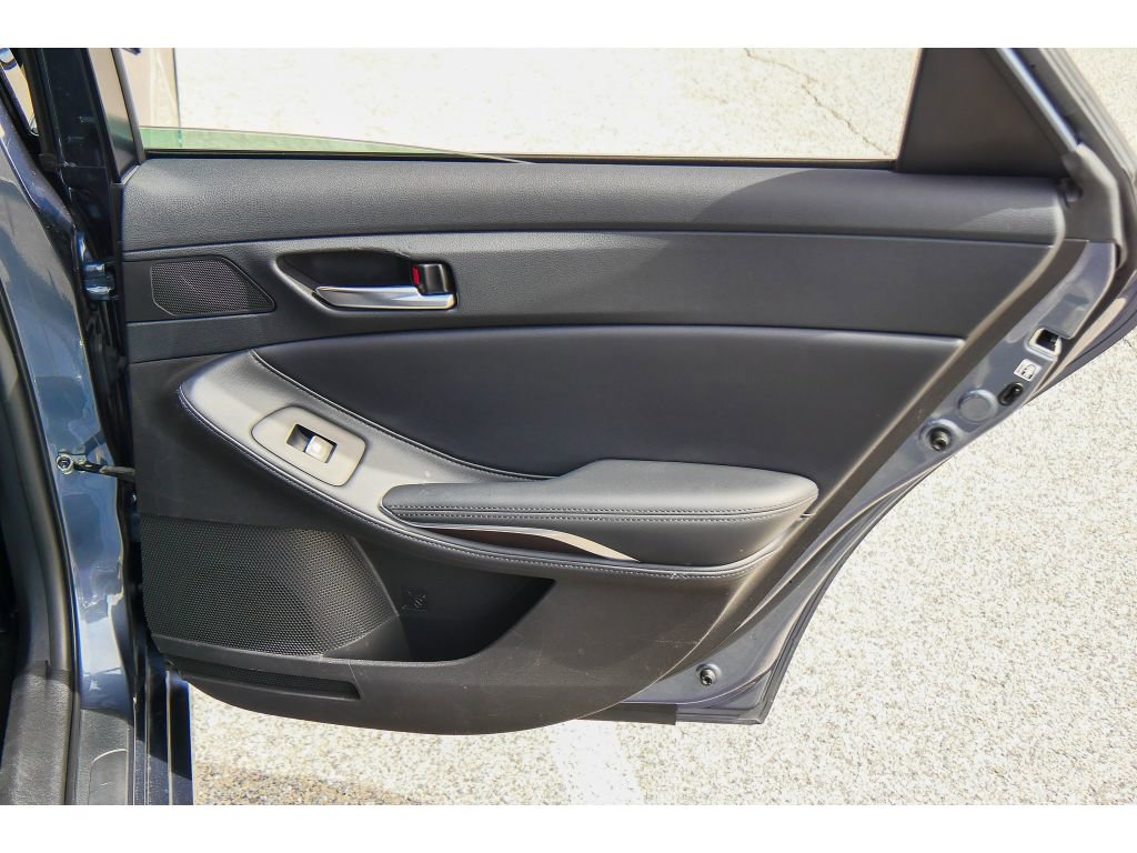 Used 2019 Toyota Avalon XLE w/ Moonroof Package FWD image 20