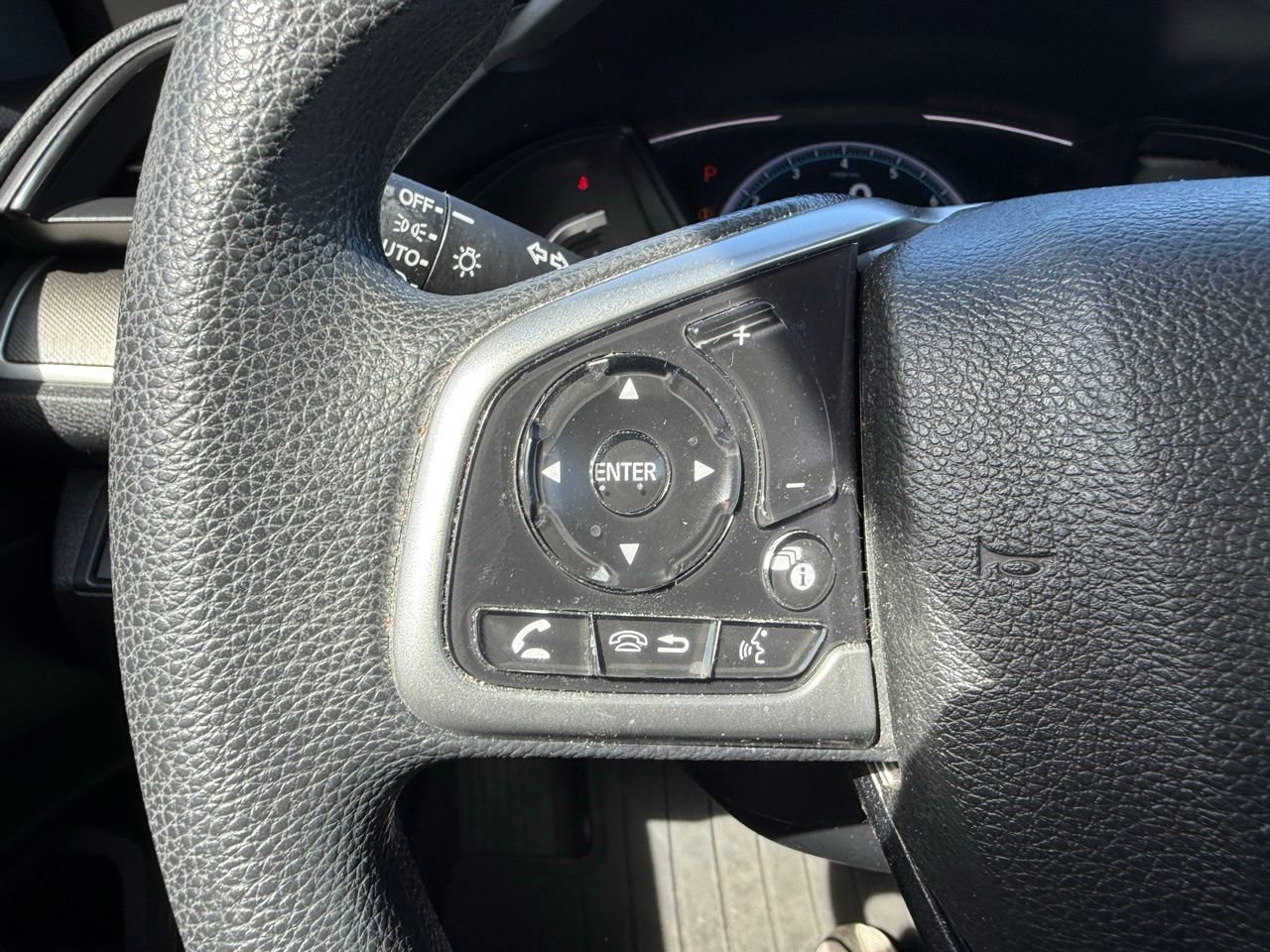 Used 2019 Honda Civic LX image 12