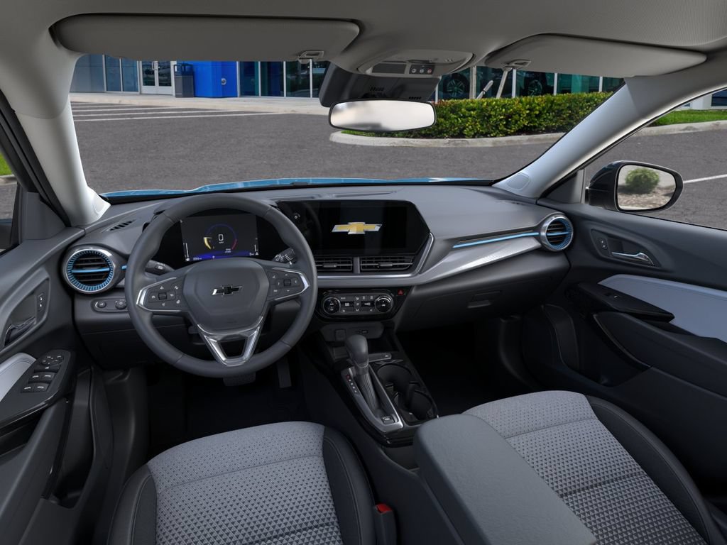 New 2026 Chevrolet Trax LT w/ Midnight Edition FWD image 15