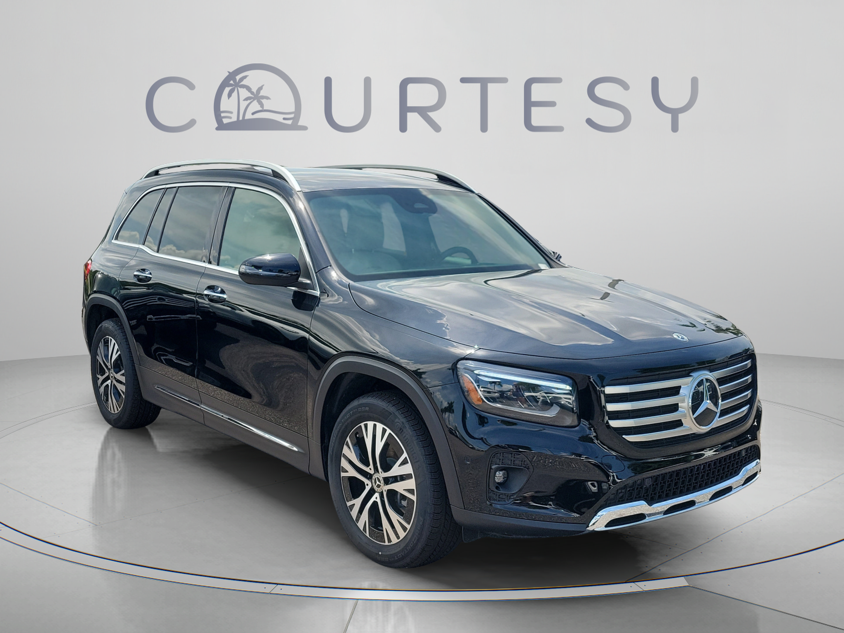 Certified 2026 Mercedes-Benz GLB 250 image 4