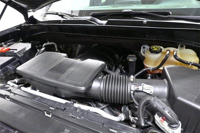 Certified 2022 Chevrolet Suburban RST w/ Sport Performance Package image 31