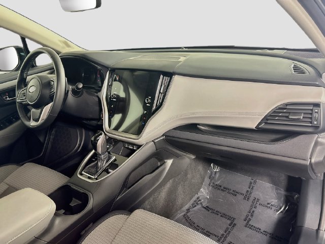 Certified 2025 Subaru Outback Premium AWD/4WD image 32