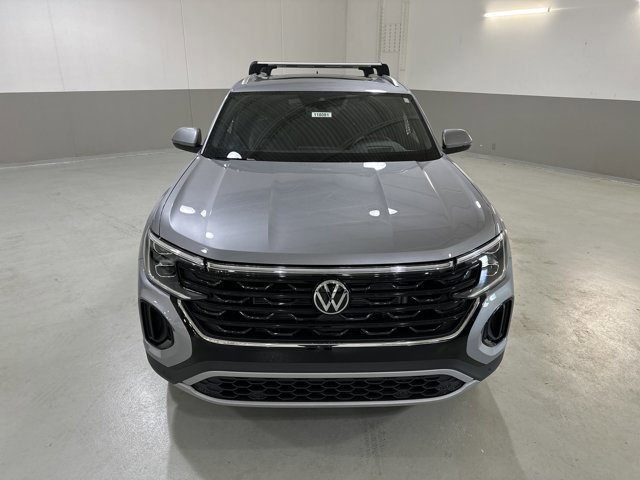 New 2026 Volkswagen Atlas Cross Sport SEL image 3