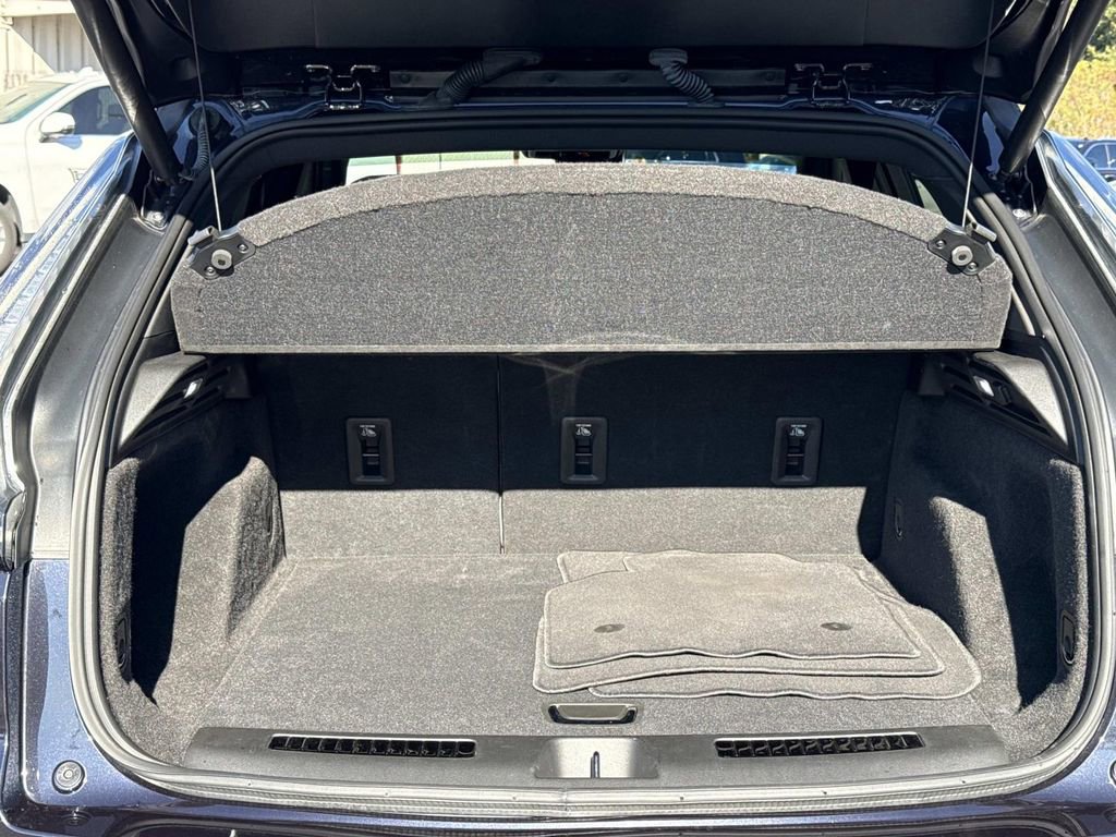 Certified 2023 Cadillac XT4 Sport image 11