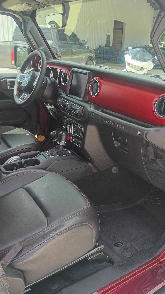 Used 2021 Jeep Wrangler Unlimited Rubicon AWD/4WD image 20