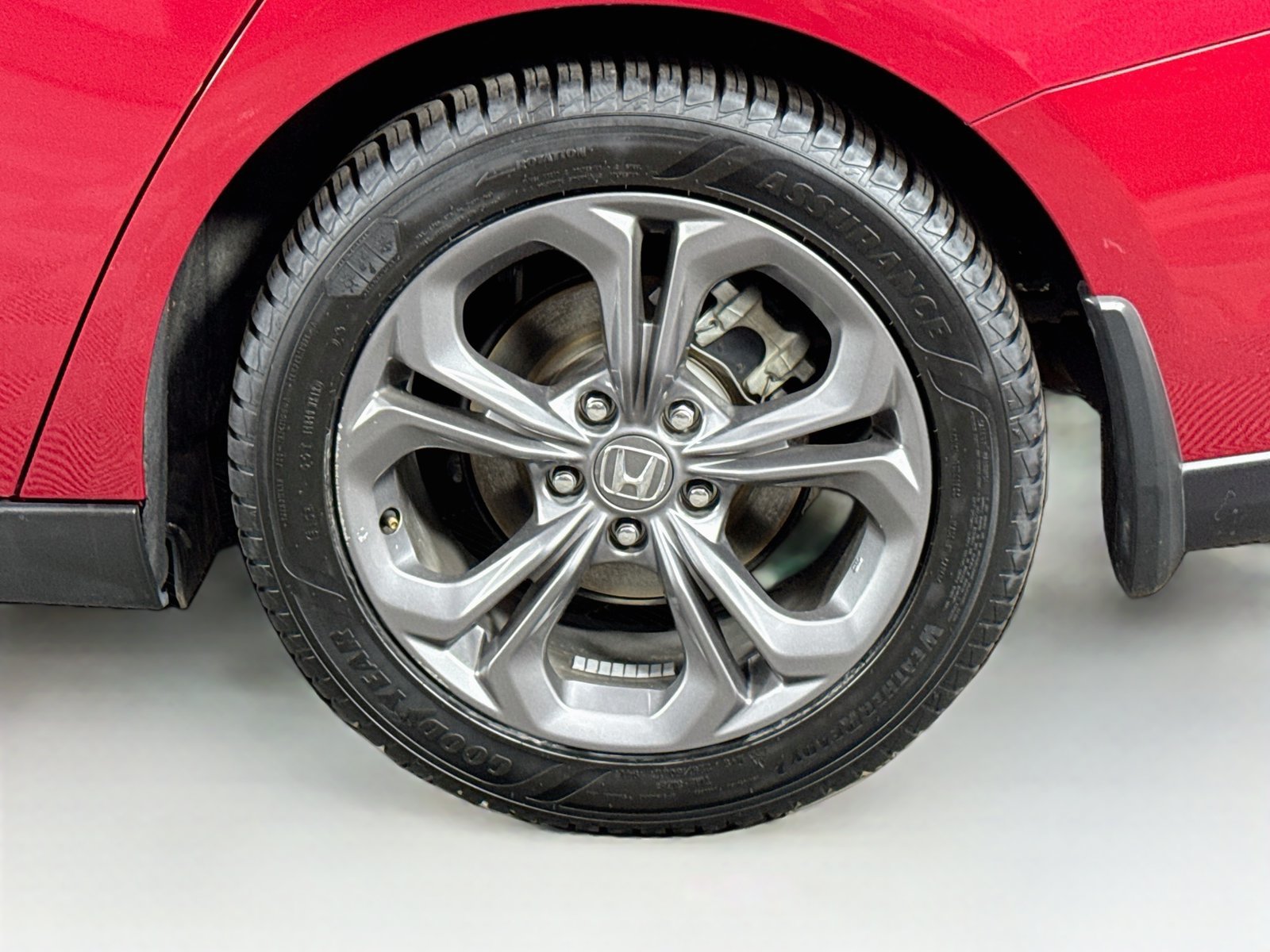 Used 2024 Honda Accord EX image 9