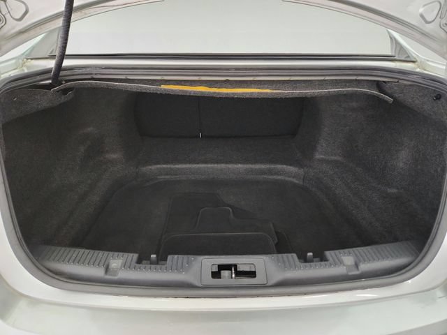 Used 2018 Ford Taurus SHO AWD/4WD image 28