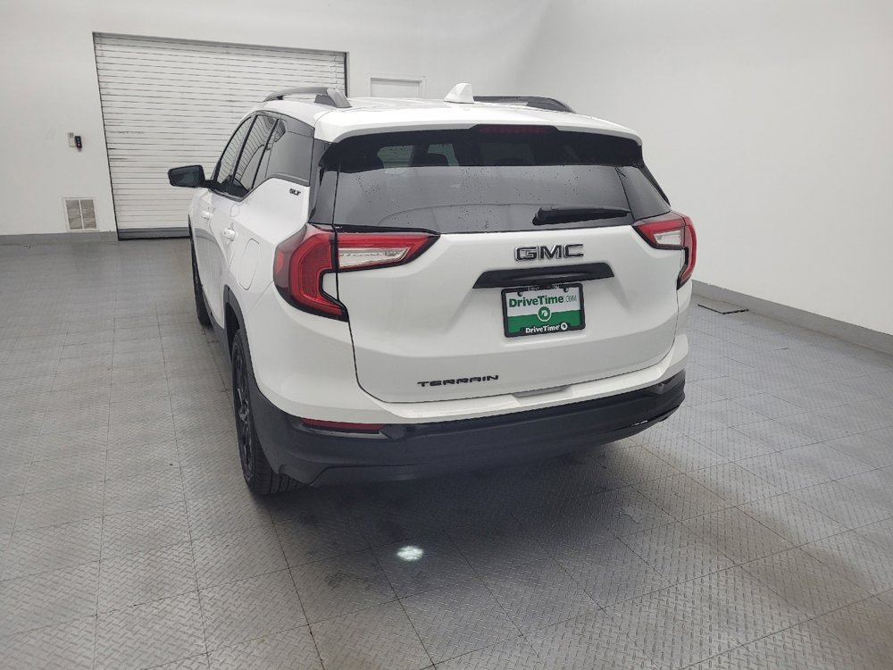 Used 2023 GMC Terrain SLT w/ Elevation Edition FWD image 6