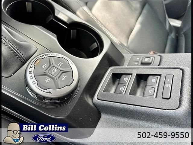 New 2025 Ford Bronco Badlands w/ Sasquatch Package AWD/4WD image 25