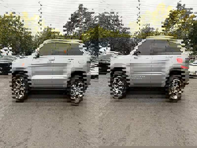 Used 2014 Jeep Grand Cherokee Limited image 8