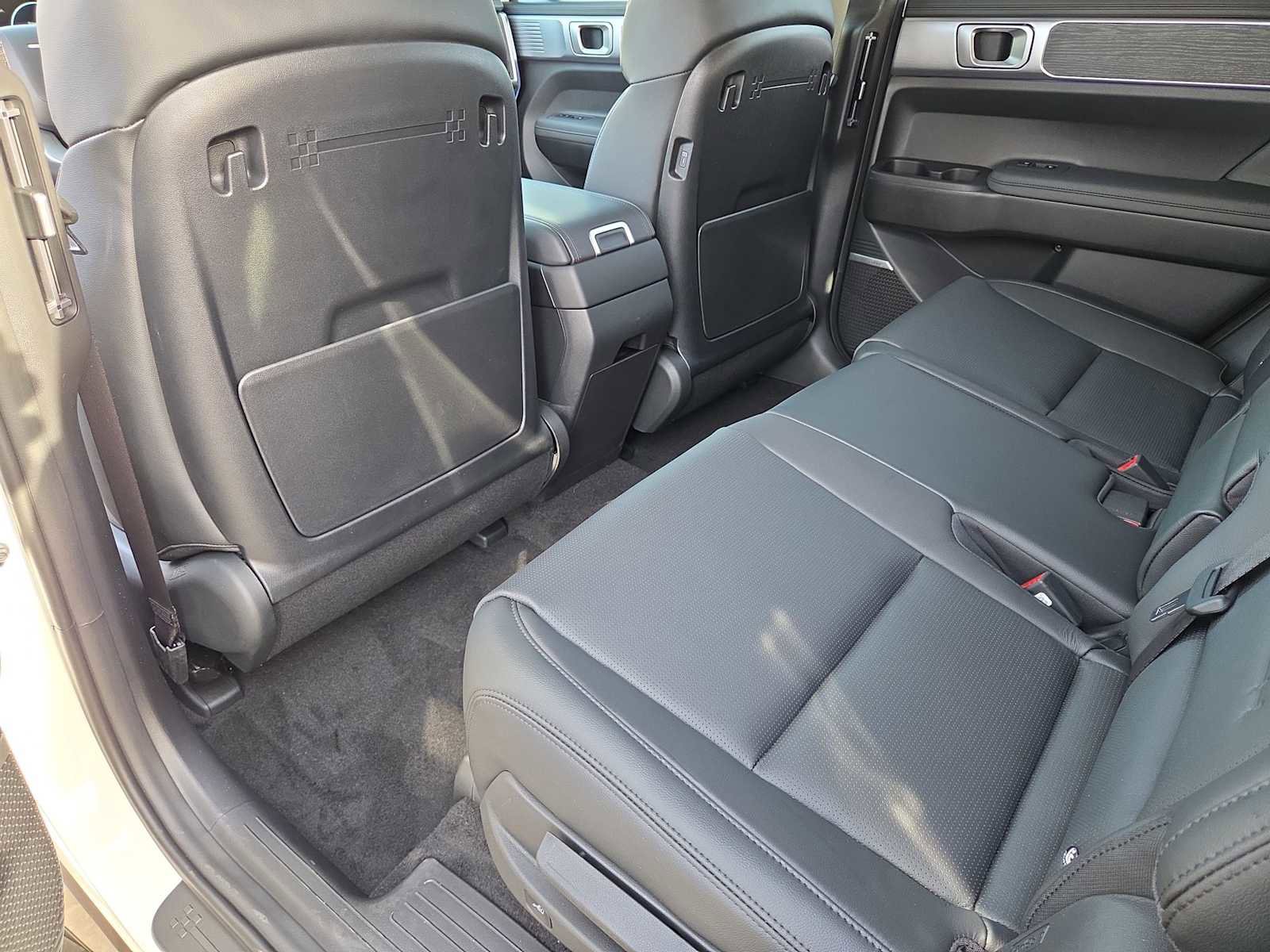 New 2026 Hyundai Santa Fe Limited image 18