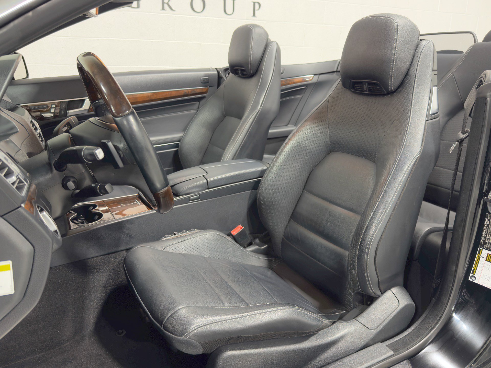 Used 2014 Mercedes-Benz E 550 Cabriolet image 64