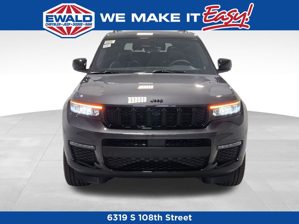 New 2025 Jeep Grand Cherokee L Limited AWD/4WD image 16